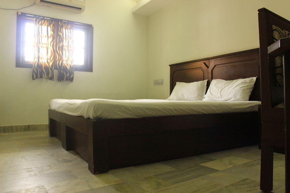 Hotel Park Avenue Kochi Kültér fotó