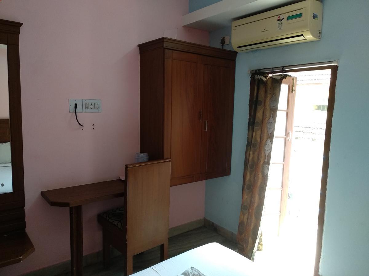 Hotel Park Avenue Kochi Kültér fotó