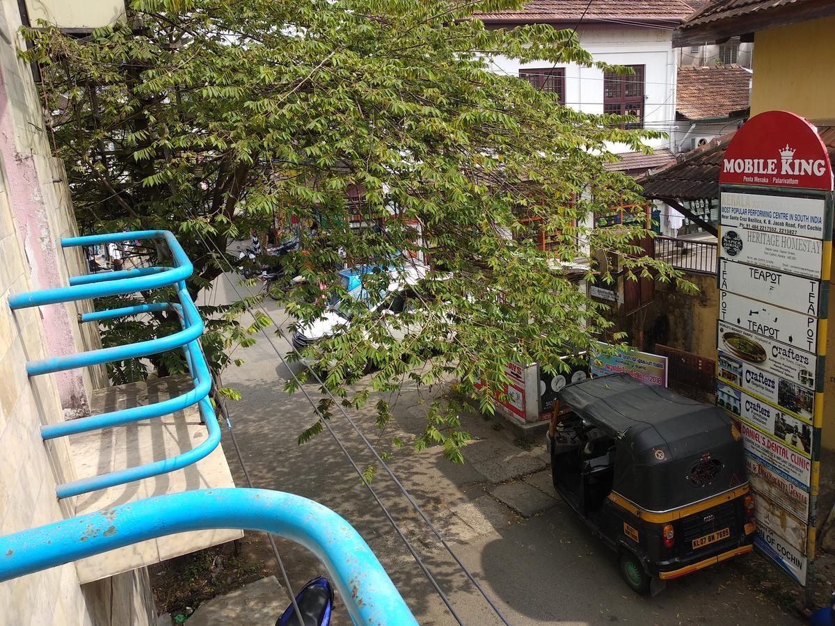 Hotel Park Avenue Kochi Kültér fotó